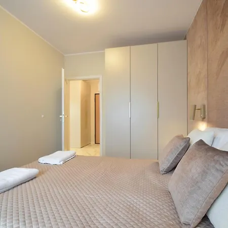 Premium Black&white By Lookap Appartement