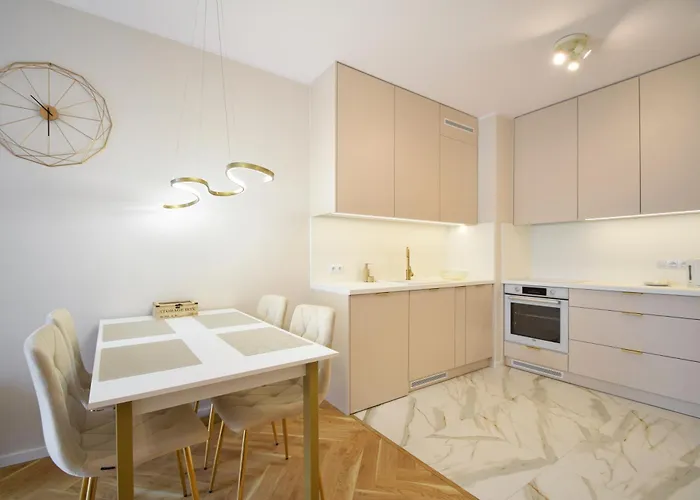 Premium Black&white By Lookap Poznan