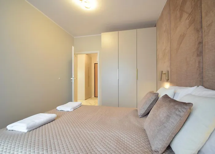 Premium Black&white By Lookap Apartamento