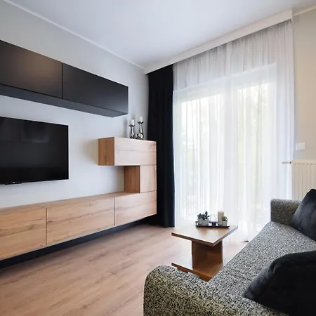 Premium Black&white By Lookap * Poznaň