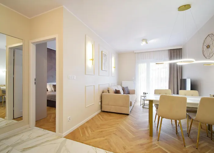 Premium Black&white By Lookap *